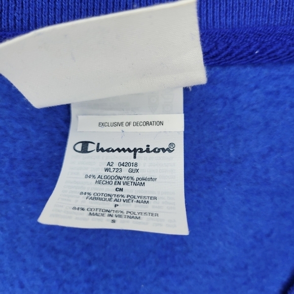 [Rare Find] CHAMPION X URBAN OUTFITTERS Exclusive V-Neck Sweatshirt Blue Size S - Picture 11 of 14